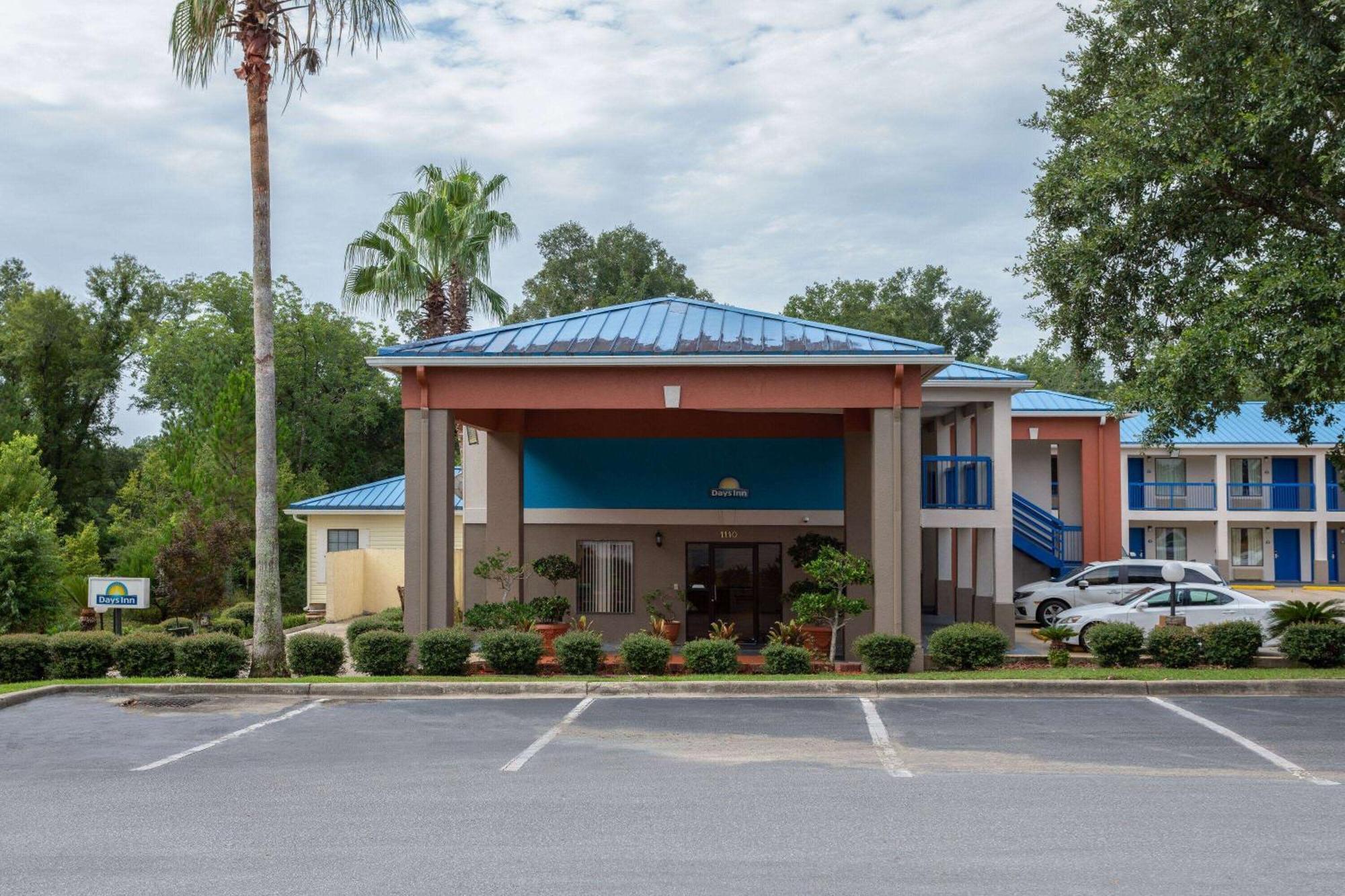 Days Inn By Wyndham Chipley Kültér fotó